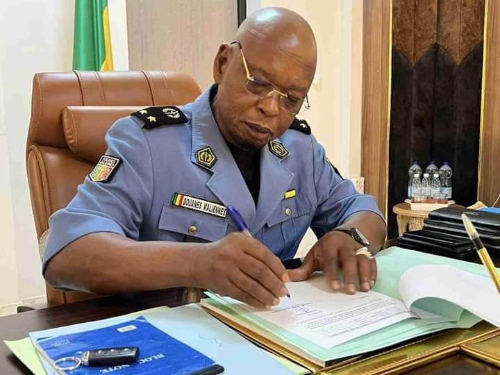 Urgent- Douanes maliennes Saisie les devises à Bamako : Les douanes maliennes poursuivent la traque avec une nouvelle saisie de 70000 euros