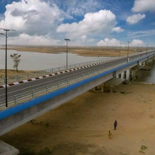 Cameroun-Tchad : le pont transfrontalier du Logone livré