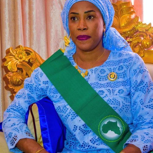 La présidente du CAUSUS des femmes du parlement Africain Amina Tidjani a regagné N’Djamena