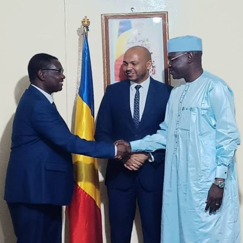 Présidence du FNDS : Abdoulaye Mbodou Mbami passe la main à Kingabé Ogouzeïmi de Tapol