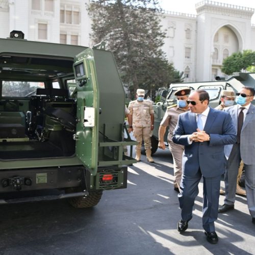 مصر توقع اتفاقا مع غينيا الاستوائية لتصدير مدرعات حربية
