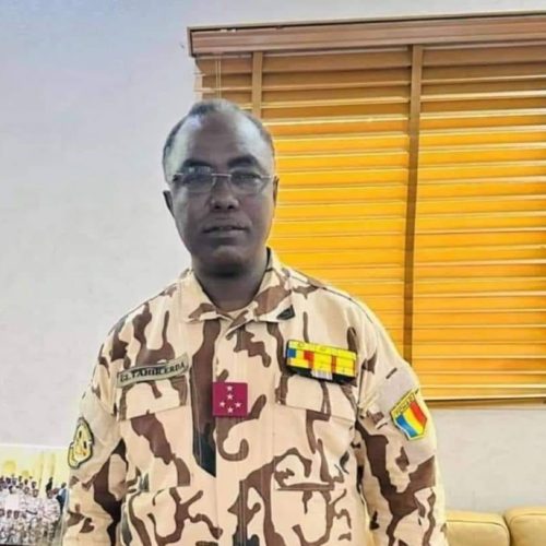 Tchad/ l’officier général Tahir Erda Tahiro, a été élevé au rang et appellation de général d’armée.