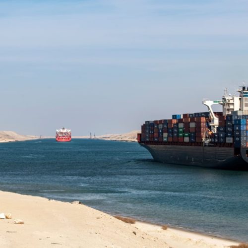مصر: الهجوم على السفن في البحر الأحمر لم يعد مقبولا
