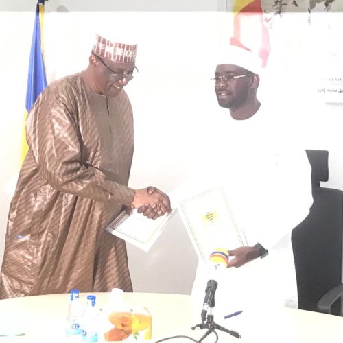 Entretien des infrastructures publiques: Le ministère des Infrastructures et la mairie de N’Djamena ont signé  une convention