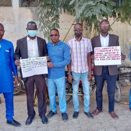 Les lauréats de la 1ère promotion de l’Ecole normale supérieure (ENS) d’Abéché, réclament leur intégration à la fonction publique