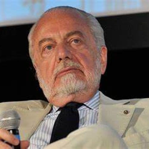 Football: La CAF recadre le président de Naples pour ses propos sur les joueurs africains et exige des sanctions.