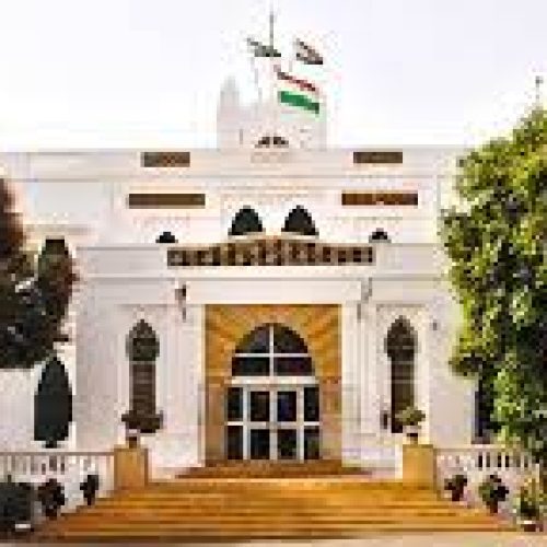 Niger: «tirs nourris» dans la nuit près de la présidence à Niamey selon des riverains