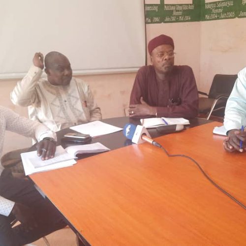 La mission du CERGIED échange avec les autorités communales de Kélo