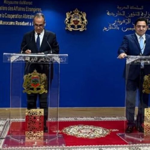 وزير الخارجية المصري يسلم رسالة من الرئيس السيسي إلى ملك المغرب