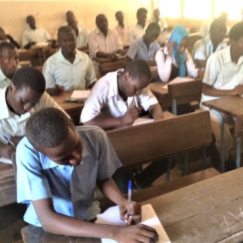 Tchad: Le ministère interdit le prélèvement de frais de dépôt de candidature au Brevet de l’Enseignement Fondamental (BEF)