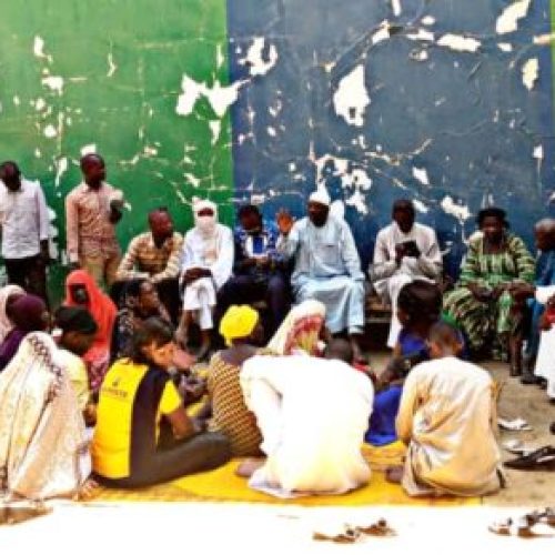 Le personnel de la Poste maintient sa grève