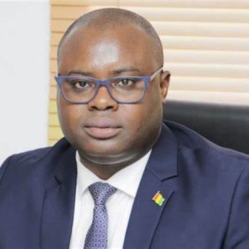 Guinée Conakry: Un nouveau Premier ministre à la tête d’un gouvernement remanié.
